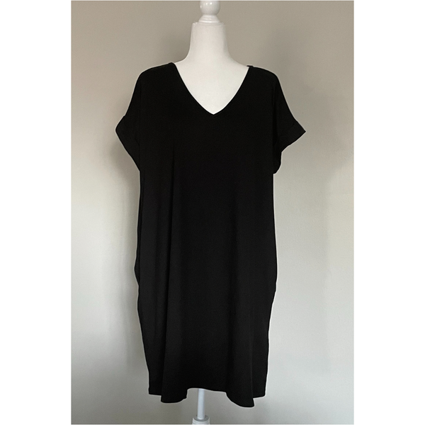 Plus Size Black Solid Short Sleeve T-Shirt Dress